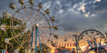 Rodzinne wyprawy. Parki rozrywki na każdą pogodę